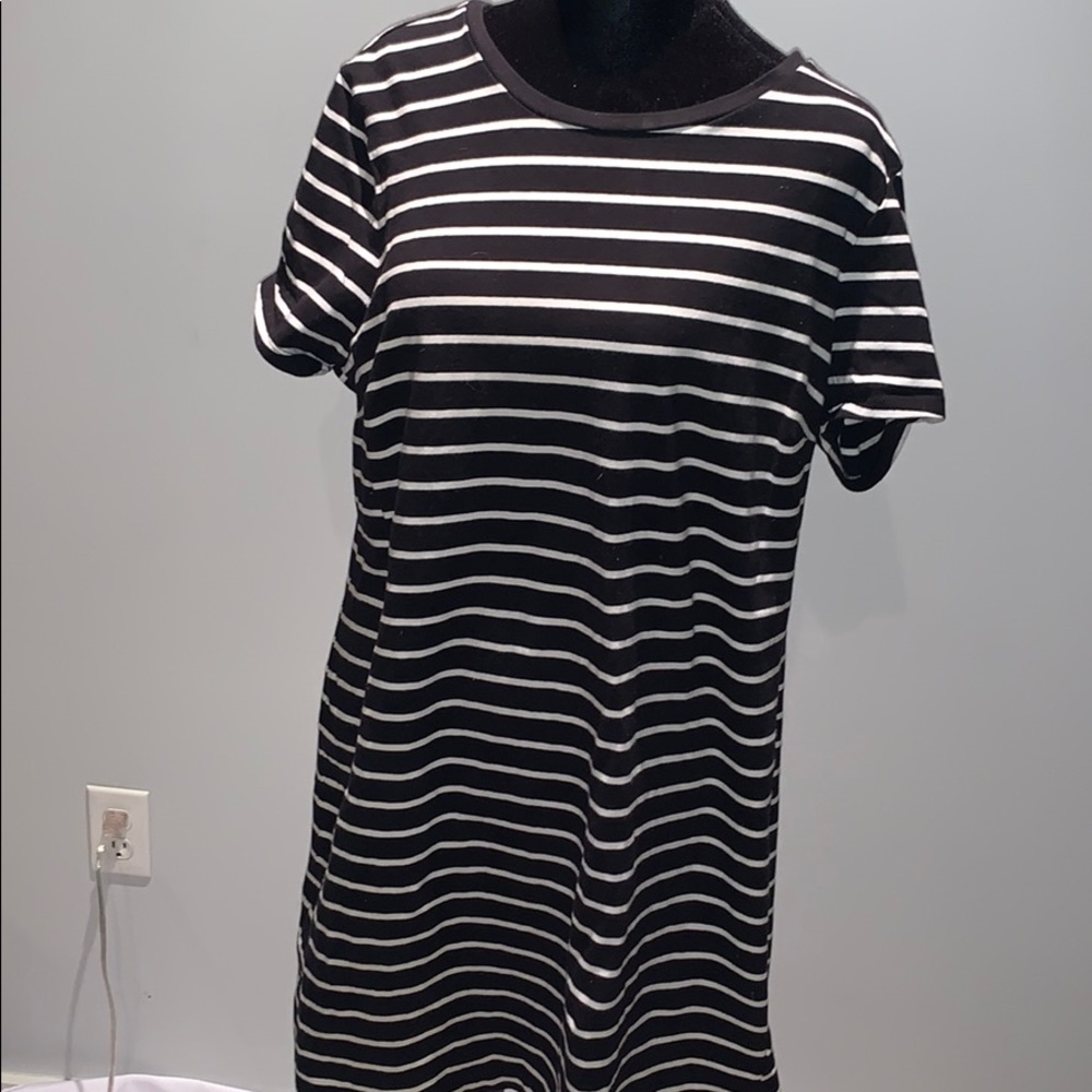 Black white stripe dress